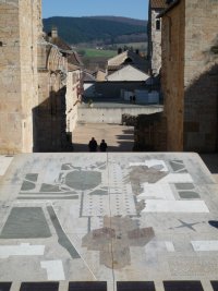 Site map of Cluny looking towards the extensive antechurch, or parvis, of Cluny 3.